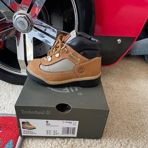 Timberland Field Boot Size 9c
